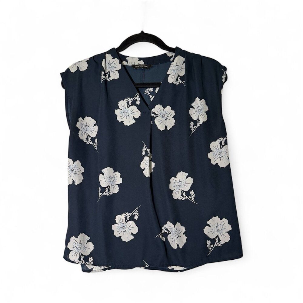 Banana Republic Blouse Womens XSP Navy Blue Floral V-Neck Draped Sleeveless Top
